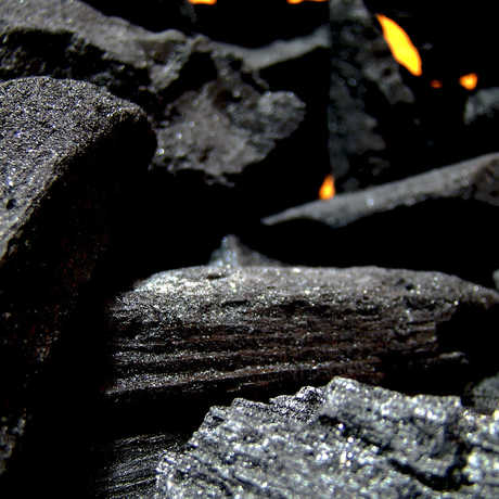 Carbon_buringcoal_ChristianHold