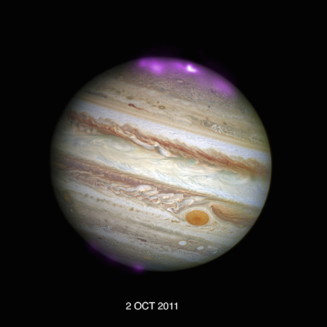 Aurorae on Jupiter, Image credit: X-ray: NASA/CXC/UCL/W.Dunn et al, Optical: NASA/STScI
