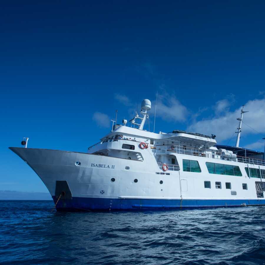 Yacht Isabela II in the Galapagos
